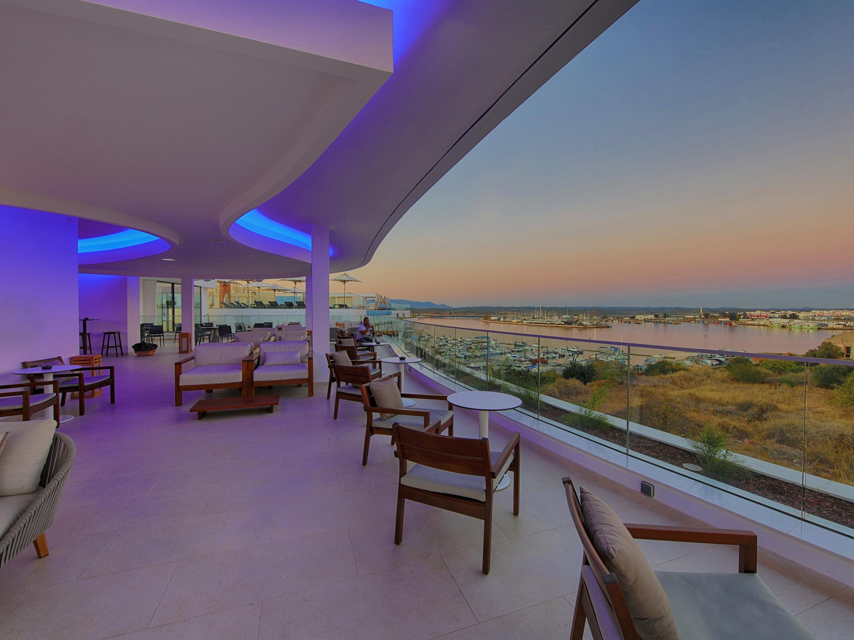 פורטימאו Jupiter Marina Hotel - Couples & Spa (Adults Only) מראה חיצוני תמונה