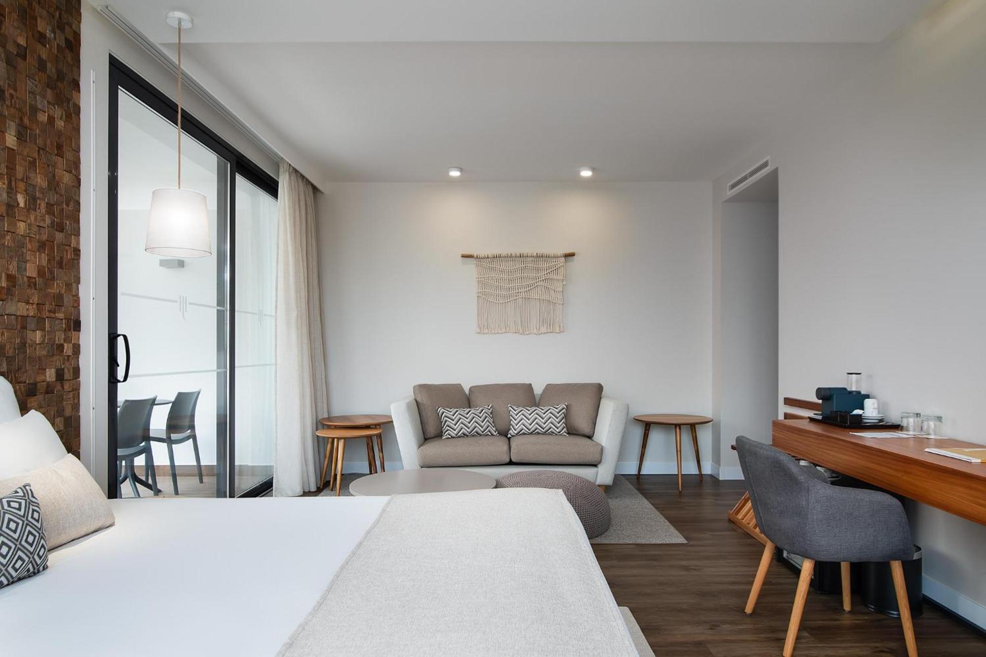 פורטימאו Jupiter Marina Hotel - Couples & Spa (Adults Only) מראה חיצוני תמונה